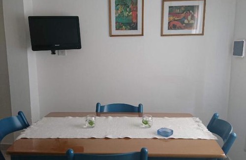 Resistencia Apartment | Cozy Departmento Temporario Donovan - Pet & Child Friendly Stay