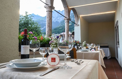 San Lorenzo in Banale Hotel | Discover Dependable Comfort at Soran-Hotel San Lorenzo
