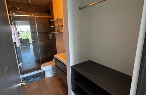 Escobedo Apartment | Family-Friendly Stay at Deplatino515 - 4-Star Comfort