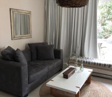 Punta Ballena Apartment | Inviting Garden Retreat in Green Park, Punta del Este