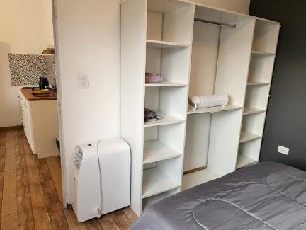 General Roca Apartment | Pet-Friendly Depto Roca: Guest Rated 9/10, Family Welcoming