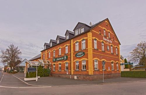 Hohenluftkurort Grunbach Hotel | Family-Friendly Stay at Der Bayerische Hof with Dining Options