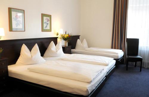 Kempten Hotel | Stay at Der Fürstenhof: Family-Friendly with Breakfast Included