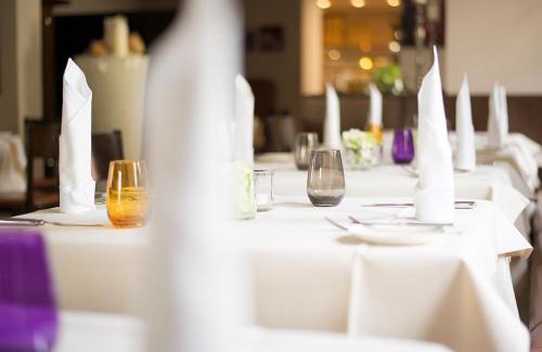 Rohrbach Hotel | Discover Der Grüne Baum: Family-Friendly Retreat with Spa