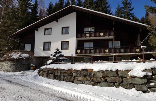 Bad Kleinkirchheim Apartment | Discover Der Kristall Top 5: Family & Pet Friendly Retreat