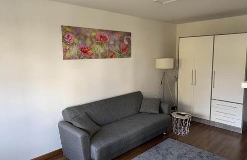 Auernhofen Apartment | Cozy Apartment at the Forest's Edge: Highly Rated Getaway