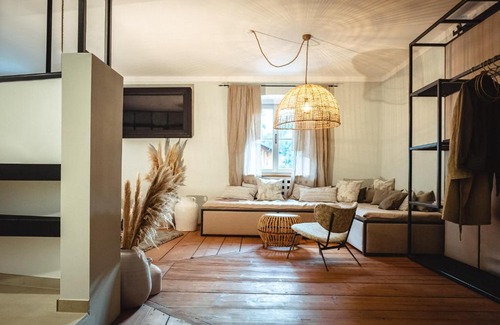 Lofer Hotel | Discover Der Steinerwirt: Family-Friendly Escape with Hot Tub