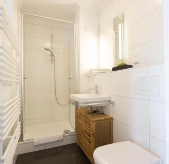 Grandenborn House | Discover Der Teichhof: Pet-Friendly Family Retreat