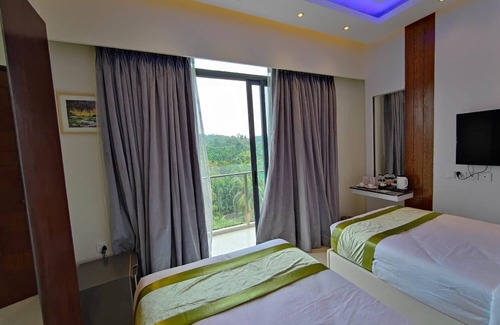 Cox's Bazar Resort | Relaxing DERA Resort & Spa: Pool, Restaurant, and More