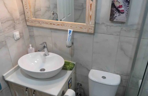 Kas House | Derinsu Suite Central, Kaş (0-2 & 8+ Ages)