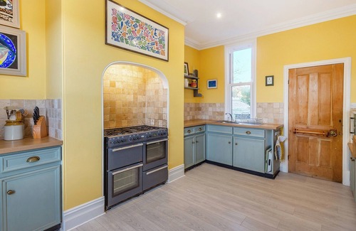 Rhyd-y-foel Cottage | Derwas is a beautiful space for up to eleven guests to call home.