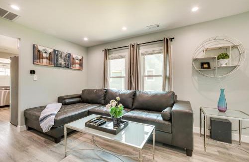 Oakton House | Family-Friendly Des Plaines Rental with Inviting Backyard