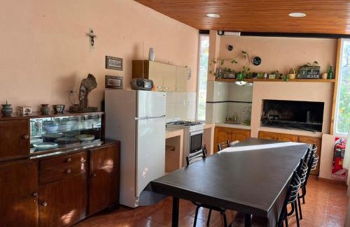 Londres House | Pet-Friendly Retreat at Descanso el abuelo for Families