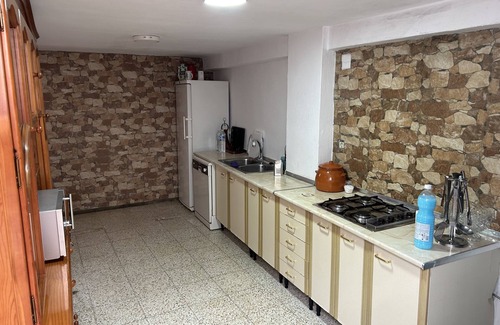 Canete la Real House | Guest Rated: 10/10 Pet Friendly Hotel with Spa and Hot Tub
