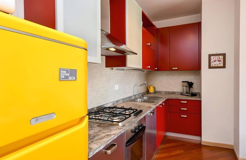 Rivoltella Apartment | Exquisite Desenzanoloft: Pools, Pet-Friendly and Lake Views