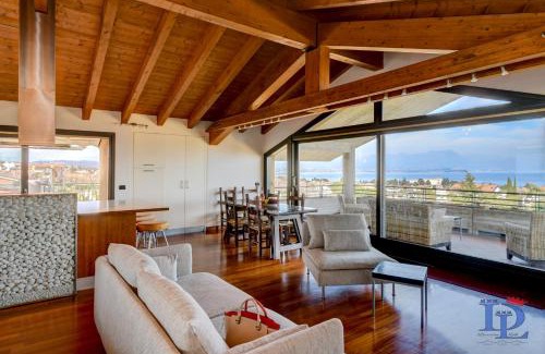 Rivoltella Apartment | Experience DesenzanoLoft: Lake Views & 5 Exclusive Pools