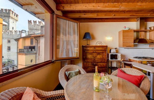 Sirmione Apartment | Discover Desenzanoloft: Oceanfront Retreat with Spa Bliss