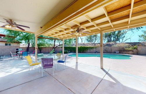 Garden Lakes House | Desert Blooms: 4-Star Oasis with Pool & Pet-Friendly Vibes