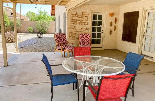 Garden Lakes House | Desert Blooms: 4-Star Oasis with Pool & Pet-Friendly Vibes