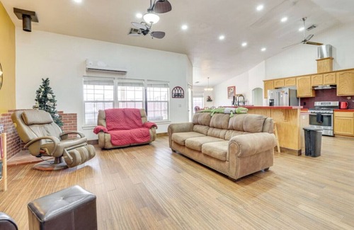 Pahrump House | Desert Charm | Between Death Valley and Las Vegas