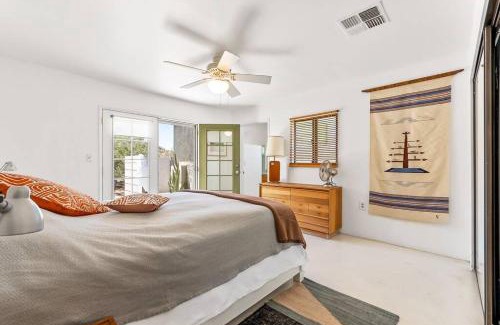 Joshua Tree Highlands House | Desert Dusk: 4-Star Oasis with Hot Tub & Family-Friendly Fun