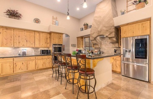 Rio Verde Foothills House | Desert Foothills Oasis: Gorgeous Views & Relaxing Spa Retreat