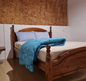 Coober Pedy House | Pet-Friendly Retreat at Desert Gum Grund St for Families