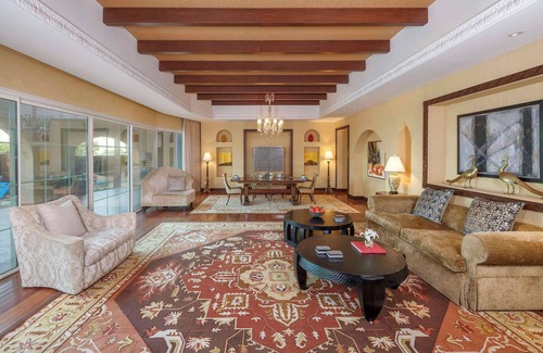 Sir Bani Yas Island Hotel | Indulge at Desert Islands Resort & Spa by Anantara