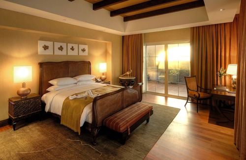 Sir Bani Yas Island Hotel | Indulge at Desert Islands Resort & Spa by Anantara