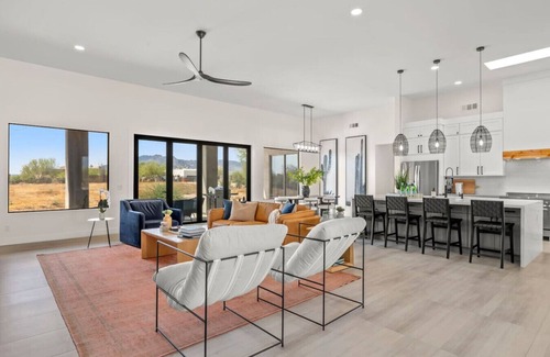 Rio Verde Foothills House | Modern Desert Retreat with Spa and Hot Tub Amenities