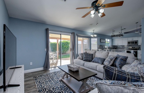 Cottonwoods Crossing House | Desert Oasis: Ocean View, Heated Pool & Putting Green