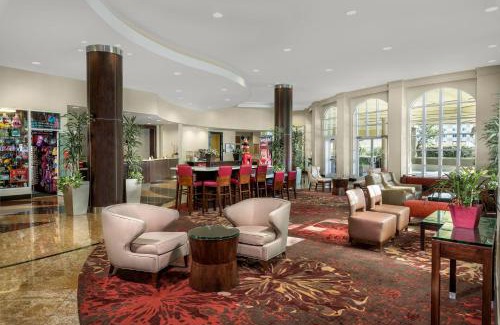 Anaheim Resort Hotel | Relax at Desert Palms Hotel & Suites Anaheim Resort