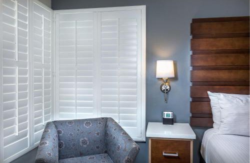 Anaheim Resort Hotel | Relax at Desert Palms Hotel & Suites Anaheim Resort