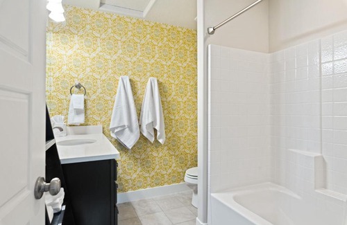 St. George Apartment | Relaxing Desert Repose with Pool & Hot Tub Amenities