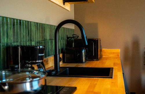 Colorado City Other | Desert Sage Retreat: Pet-Friendly Getaway with Hot Tub