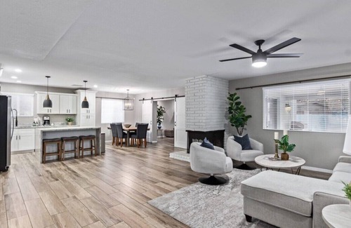 Scottsdale Highlands House | Desert Sands Retreat: Private Pool, Firepit & Putting Green