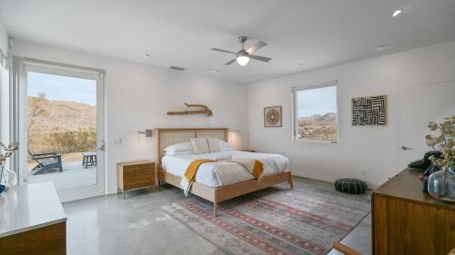 Joshua Tree Villa | Tranquil Desert Retreat Near Joshua Tree Park Entrance