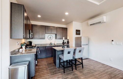 Flagstaff Apartment | Desert Studio with Mountain Views and Full Kitchen Access