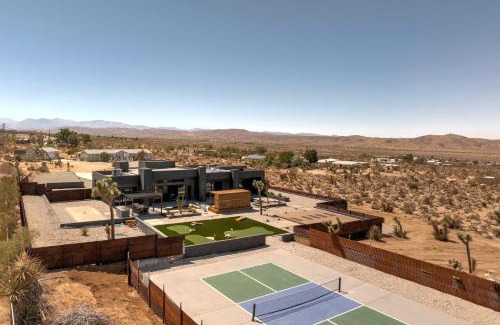 Joshua Tree House | Desert Villa: 4-Star Stay with Pool & Pet-Friendly Charm