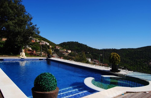 Sant Fost de Campsentelles House | Tranquil Design House with Spa, Pool & Ocean Views