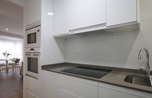 Castello de la Plana Apartment | Design apartment in the center