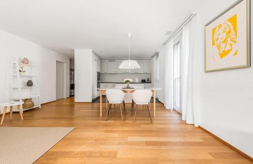 Kreuzlingen Apartment | DESIGN APARTMENT 1 !Gratis parken, Free Parking!