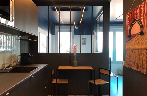 Romainville Apartment | Stylish Apartment Near Porte de Paris with Great Amenities