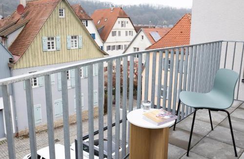 Schwaebisch Hall Apartment | Design-Apartment 2025 mit Balkon und City View 250m zum Marktplatz KfW55
