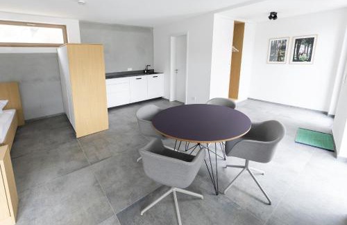 Schwaebisch Hall Apartment | Design-Apartment 2025 mit Balkon und City View 250m zum Marktplatz KfW55