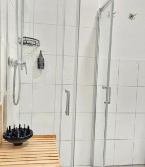 Eimeldingen Apartment | Stylish Apartment with Air Conditioning Near Basel