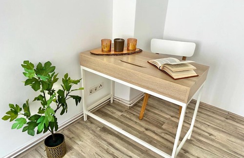 Mitte Apartment | Modern Design Apartment with Kitchen in Central Location