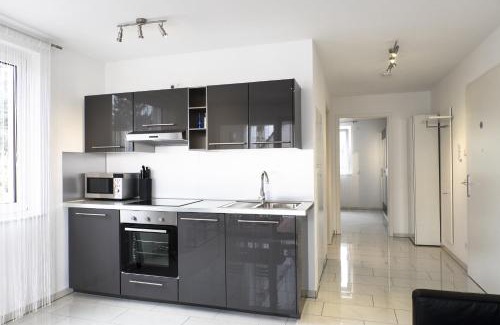 Metzingen Apartment | Family-Friendly Design Apartment in Metzingen: Guest Rated 8/10