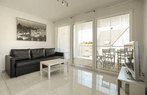 Metzingen Apartment | Family-Friendly Design Apartment in Metzingen: Guest Rated 8/10
