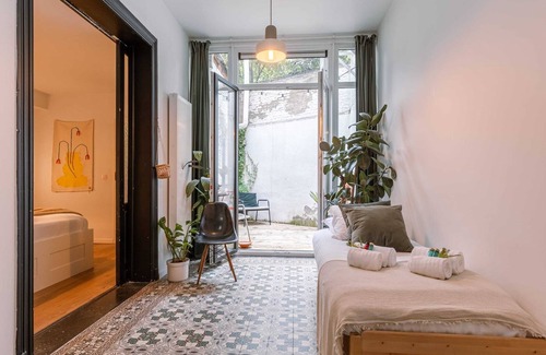 Berchem Apartment | Design apartment with patio near the city center